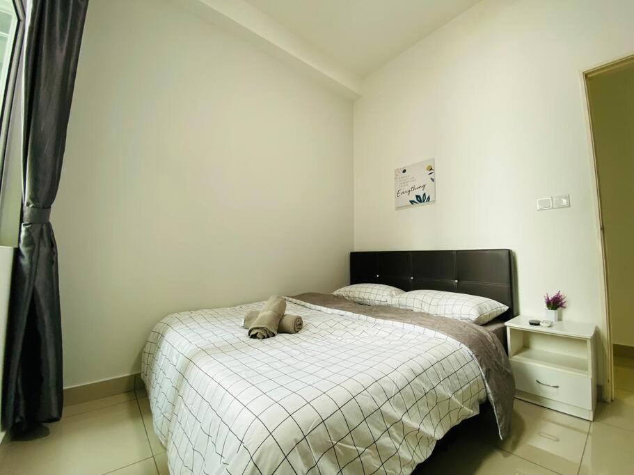 Twin Galaxy Netflix /mahjong Near Ksl Mall@ Apartemen *